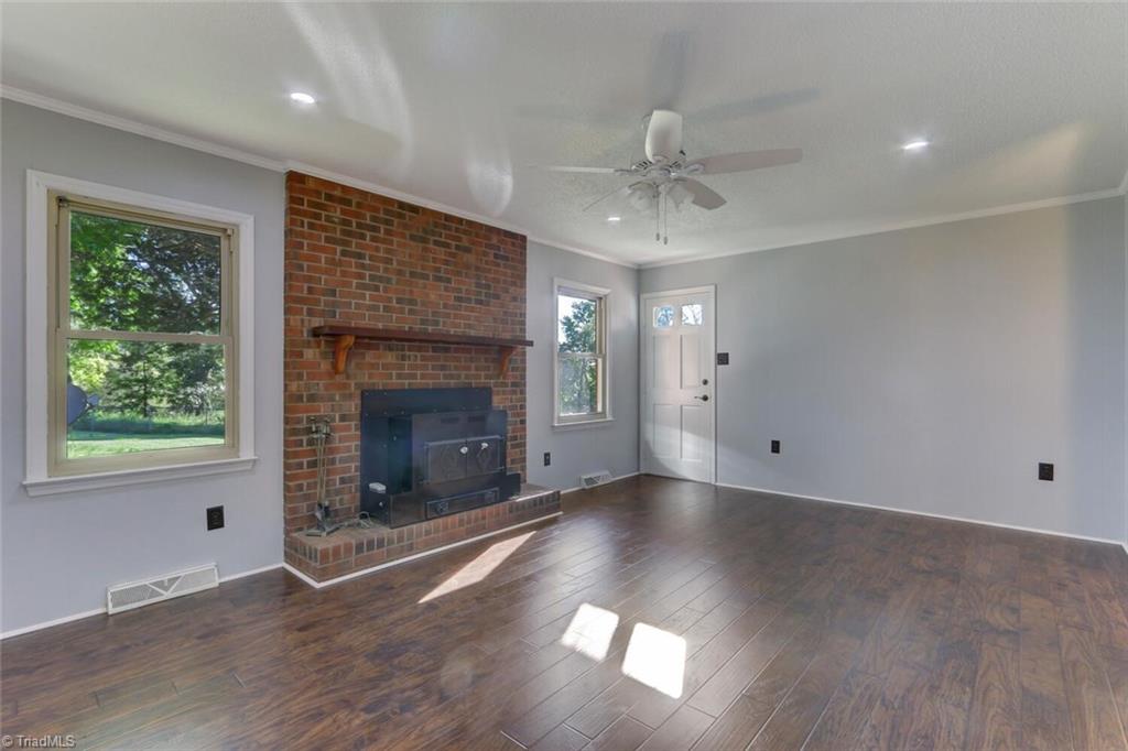 1349 Tate Road Reidsville, NC 27320 - Photo 10 of 45 Gallery Image 10