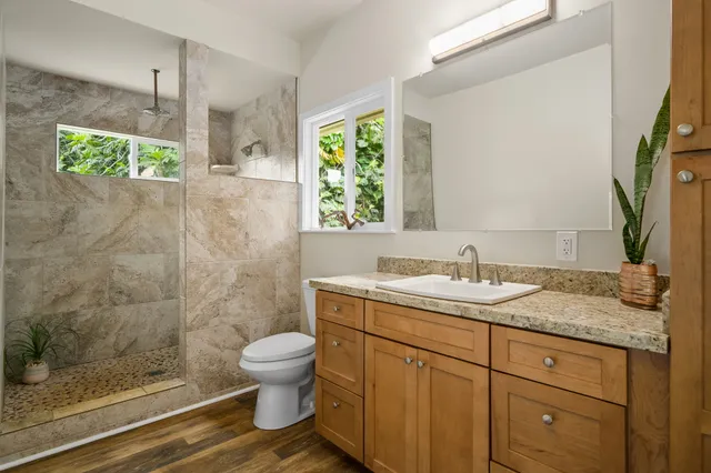 $1,179,000 | 6413 A Kawaihau Road, Unit 2, Kapaa, HI 96746