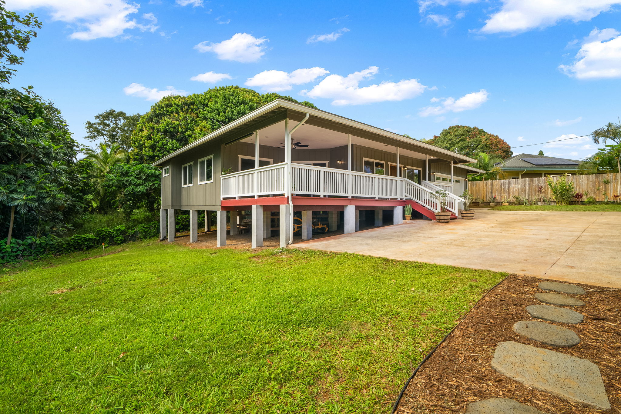 6413 A Kawaihau Road, Unit 2 Kapaa, HI 96746 - Photo 2 of 30