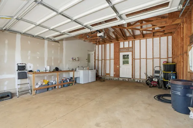 $1,179,000 | 6413 A Kawaihau Road, Unit 2, Kapaa, HI 96746