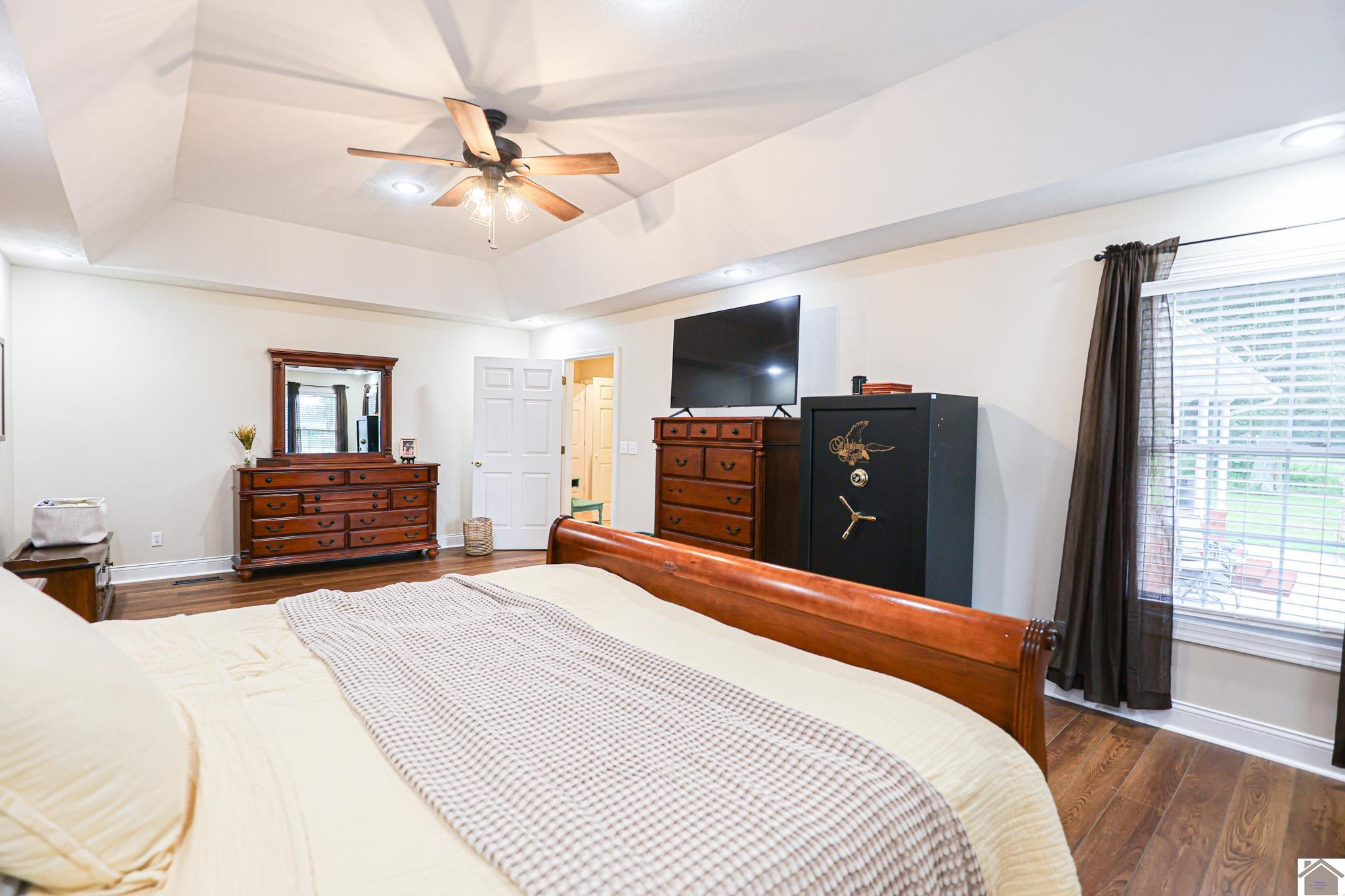 11930 Ogden Landing Road Kevil, KY 42053 - Photo 23 of 35 Primary Suite
