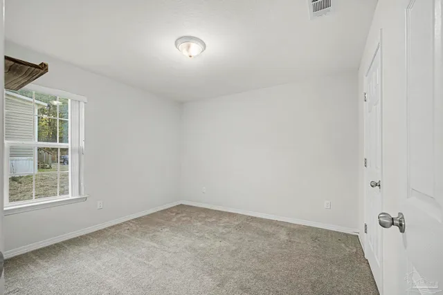 $260,000 | 5179 Lake End Drive, Milton, FL 32583