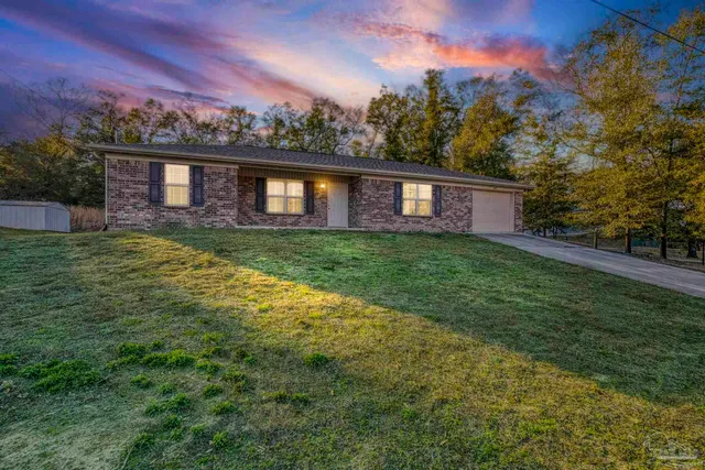 $260,000 | 5179 Lake End Drive, Milton, FL 32583