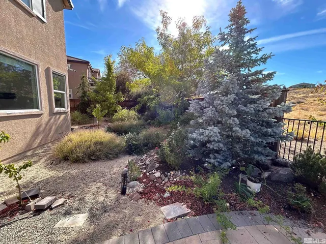 $3,095 | 2777 Dome Court, Sparks, NV 89436