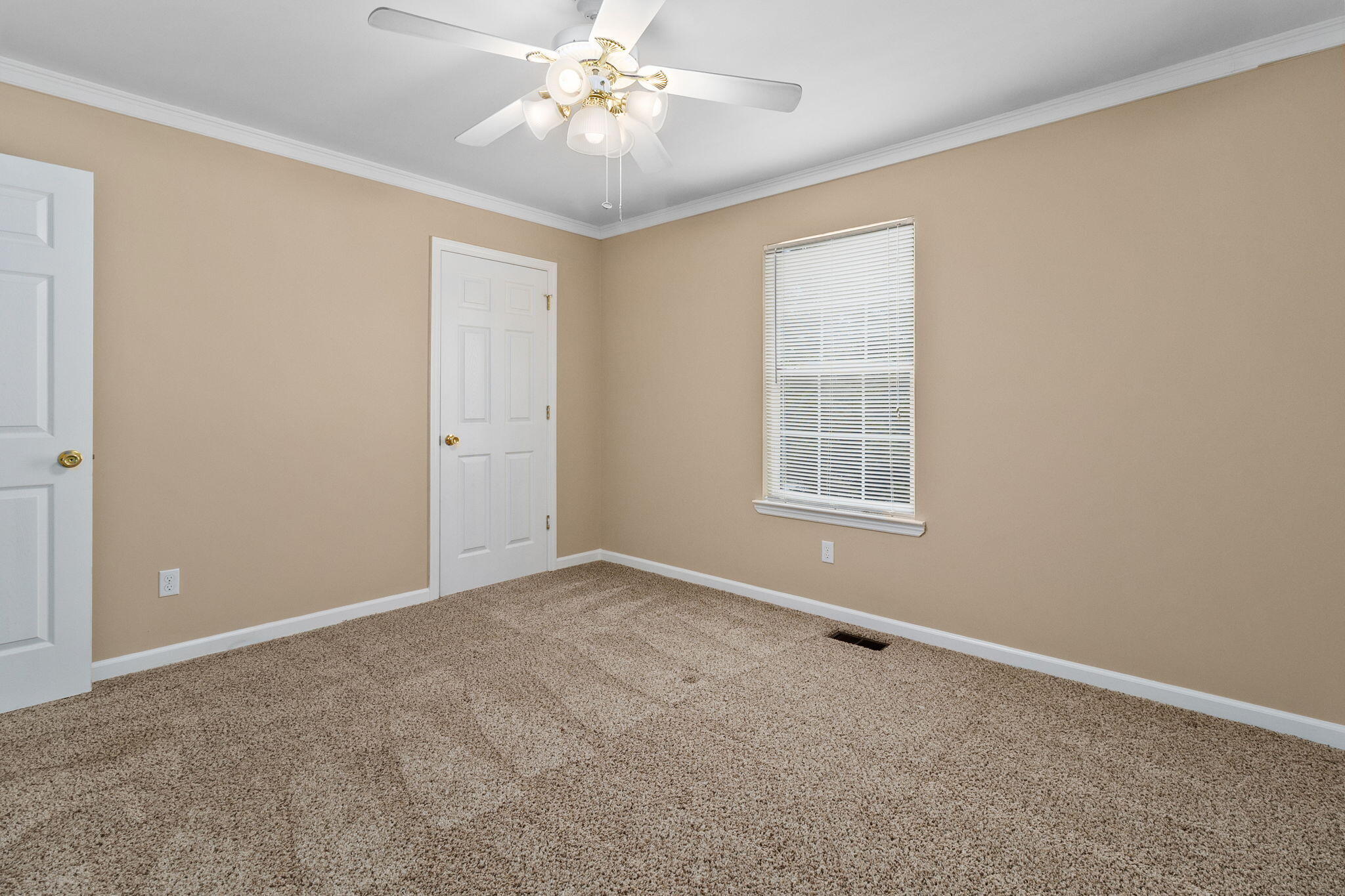 1704 North Concord Road Chattanooga, TN 37421 - Photo 26 of 39 Bedroom 3