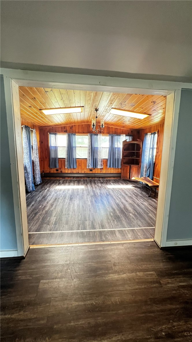 1844 Acorn Road Elmira, NY 14905 - Photo 15 of 36