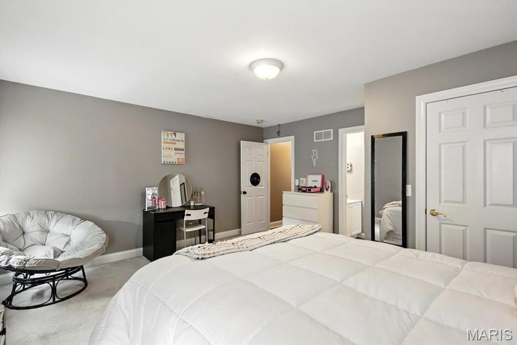 923 Legends View Drive Eureka, MO 63025 - Photo 48 of 74