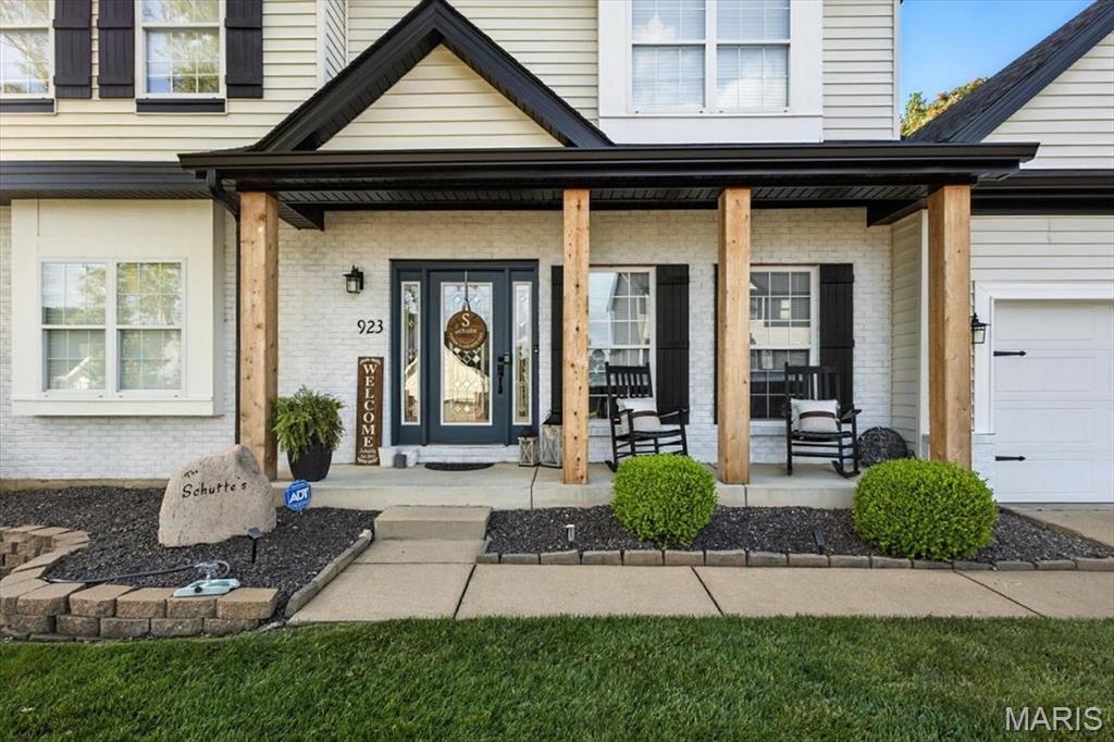 923 Legends View Drive Eureka, MO 63025 - Photo 5 of 74