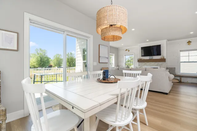 $1,100,000 | 118 Elkenburg Street, Unit 20, South Haven, MI 49090