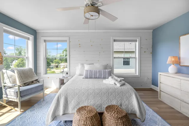 $1,100,000 | 118 Elkenburg Street, Unit 20, South Haven, MI 49090