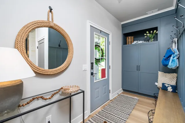 $1,100,000 | 118 Elkenburg Street, Unit 20, South Haven, MI 49090