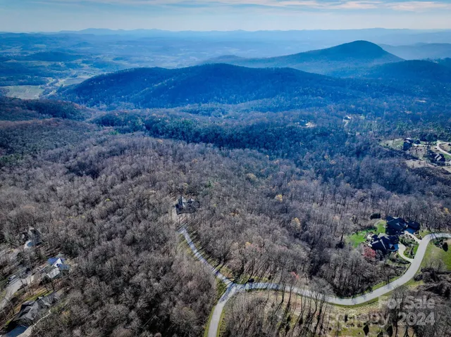 $400,000 | 99999 Dancing Bear Drive, Unit 53, Hendersonville, NC 28792