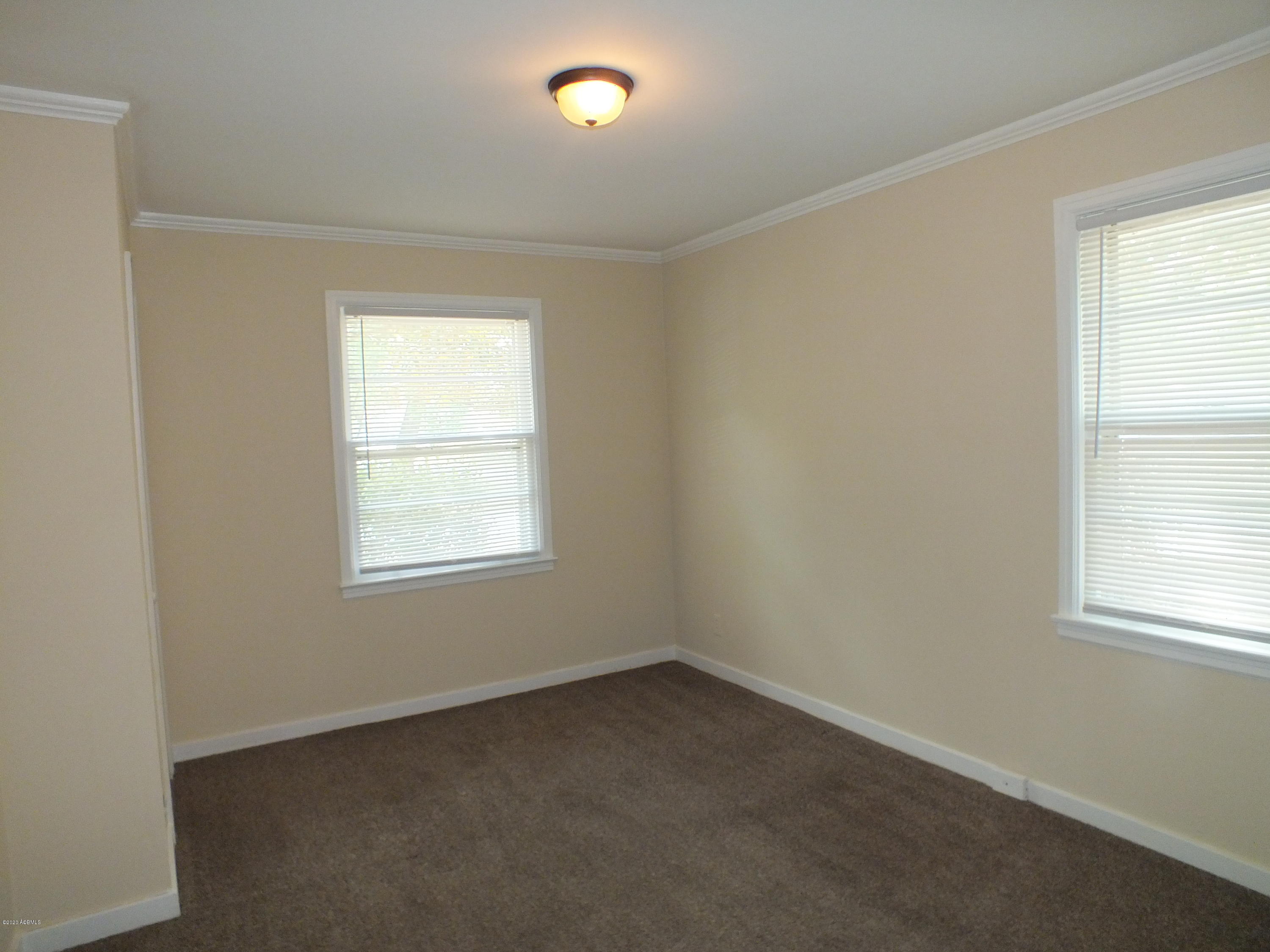 2811 Second Street Beaufort, SC 29902 - Photo 14 of 15 DSCF3327