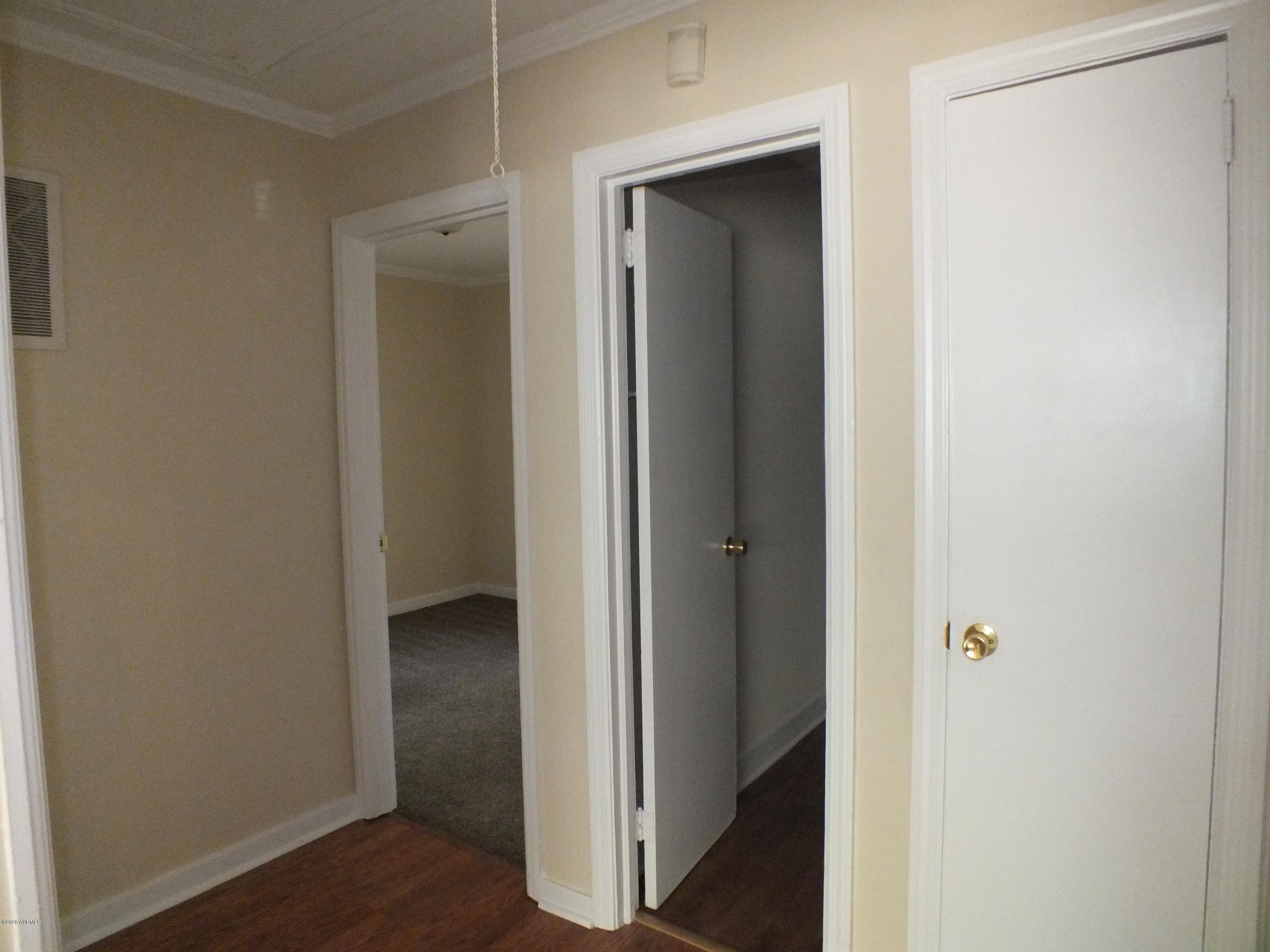 2811 Second Street Beaufort, SC 29902 - Photo 9 of 15 DSCF3328