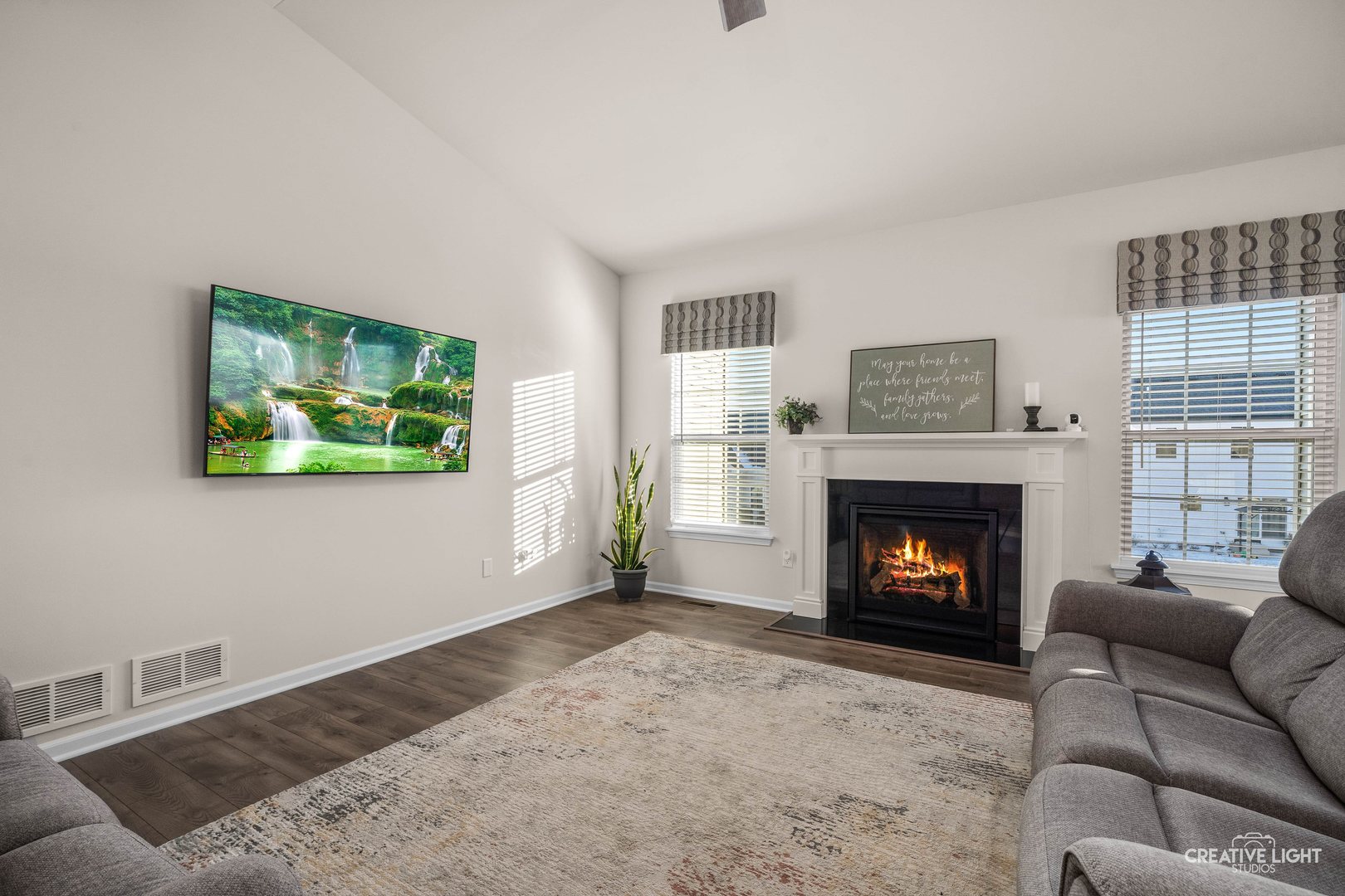 671 Virginia Street Elburn, IL 60119 - Photo 6 of 37