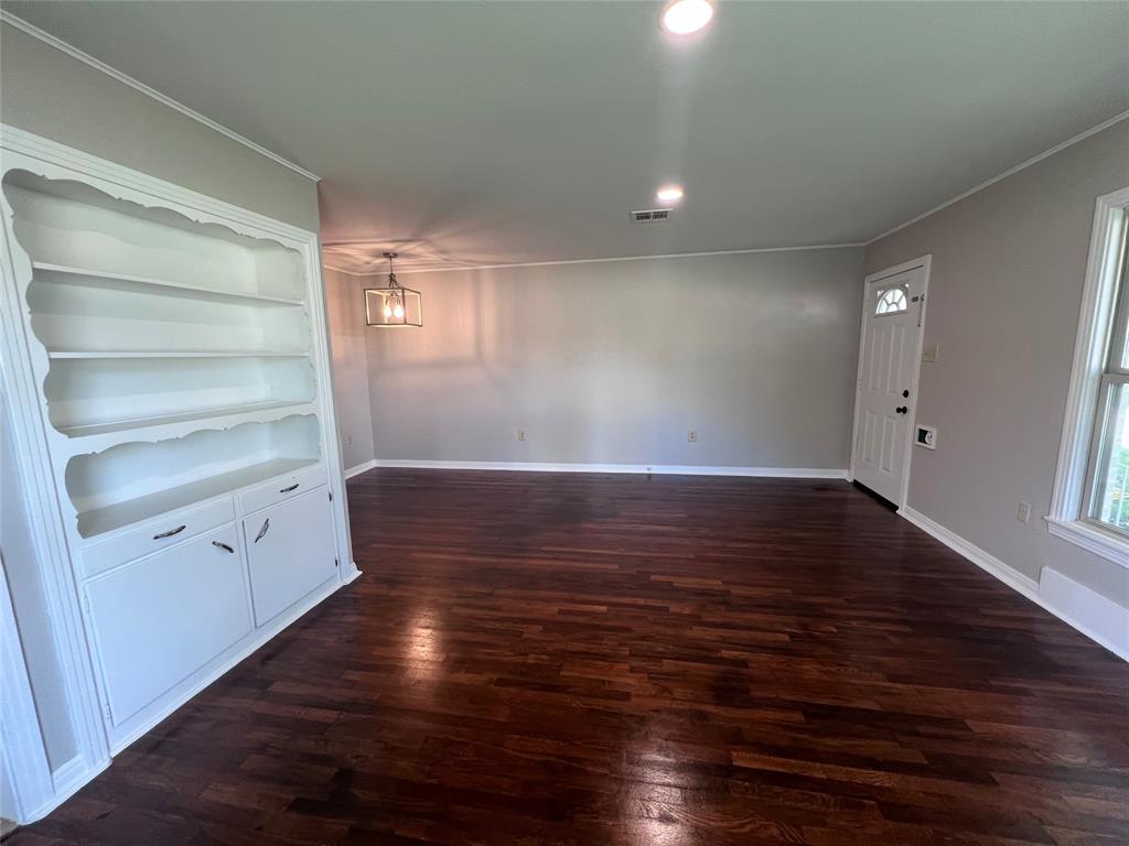 3200 Proctor Avenue Waco, TX 76708 - Photo 7 of 39