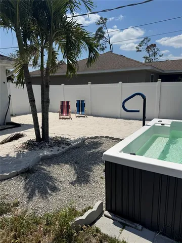 a view of an outdoor space