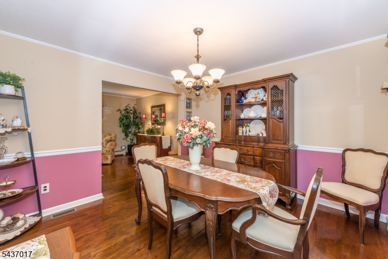 10 Brittany Road Succasunna, NJ 07876 - Photo 10 of 37