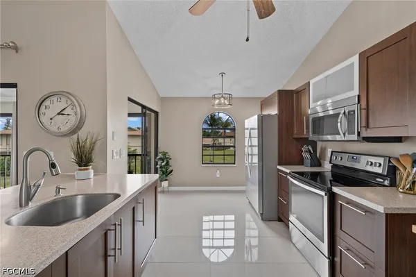 $2,100 | 9597 Halyards Court, Unit 22, Fort Myers, FL 33919