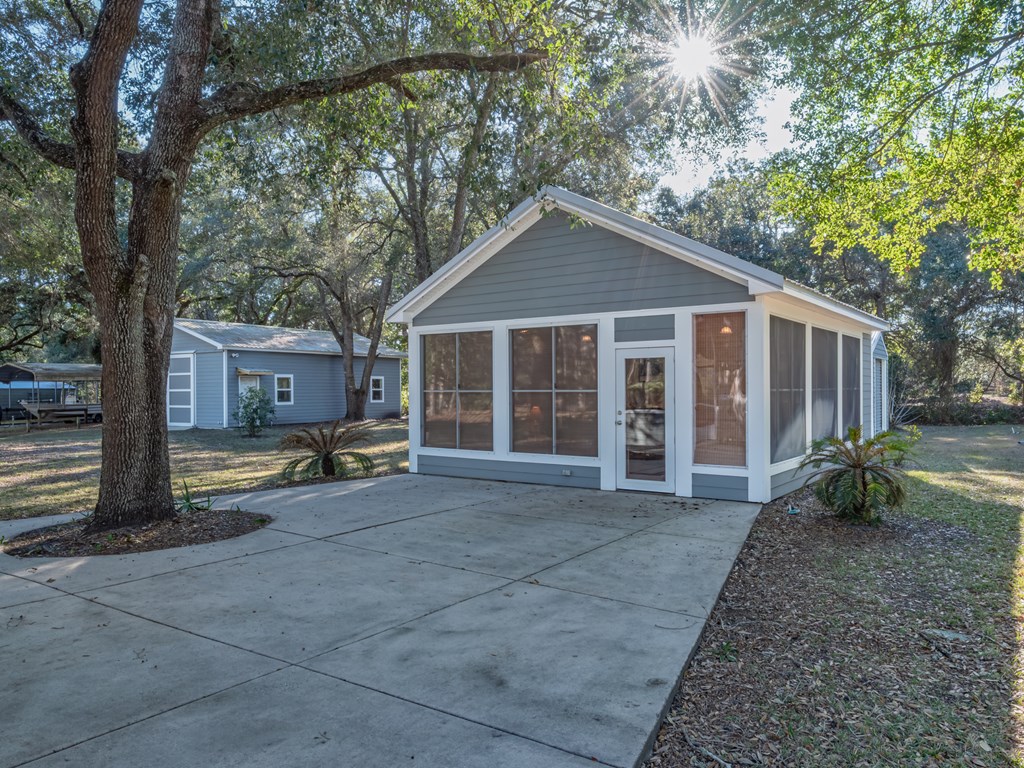 140 Craig Street Carrabelle, FL 32322 - Photo 13 of 64