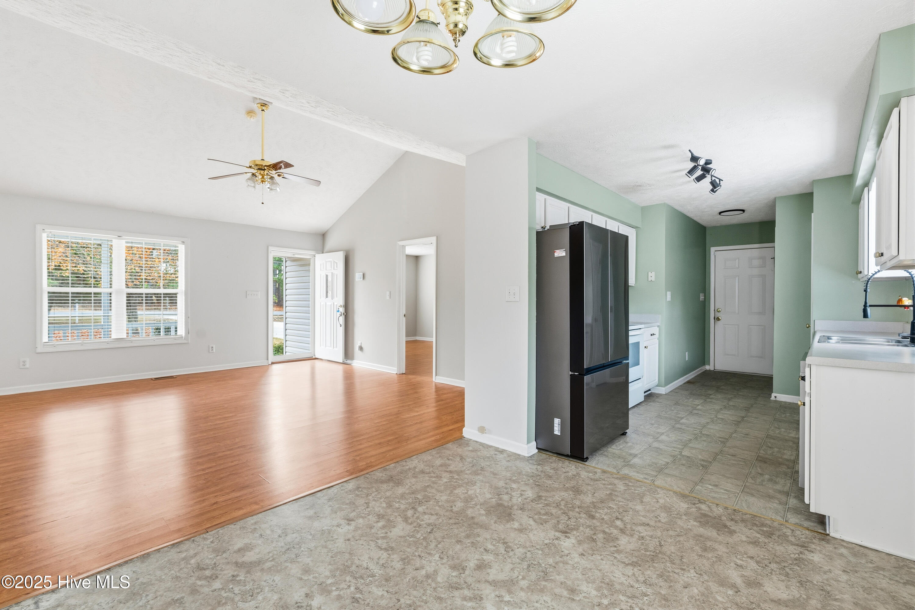 558 Wiregrass Road Rockingham, NC 28379 - Photo 13 of 24 A7403577