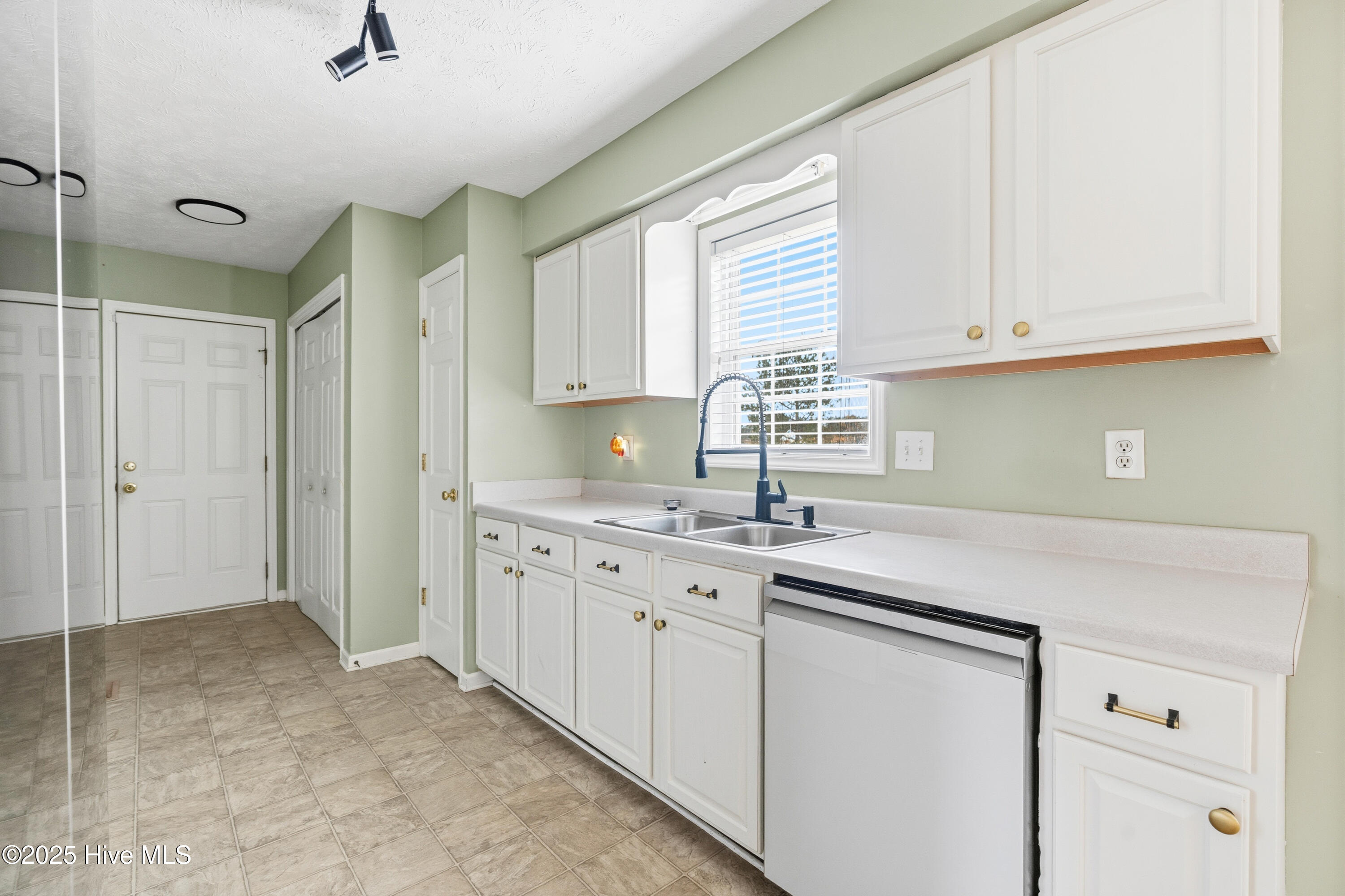 558 Wiregrass Road Rockingham, NC 28379 - Photo 15 of 24 A7403583