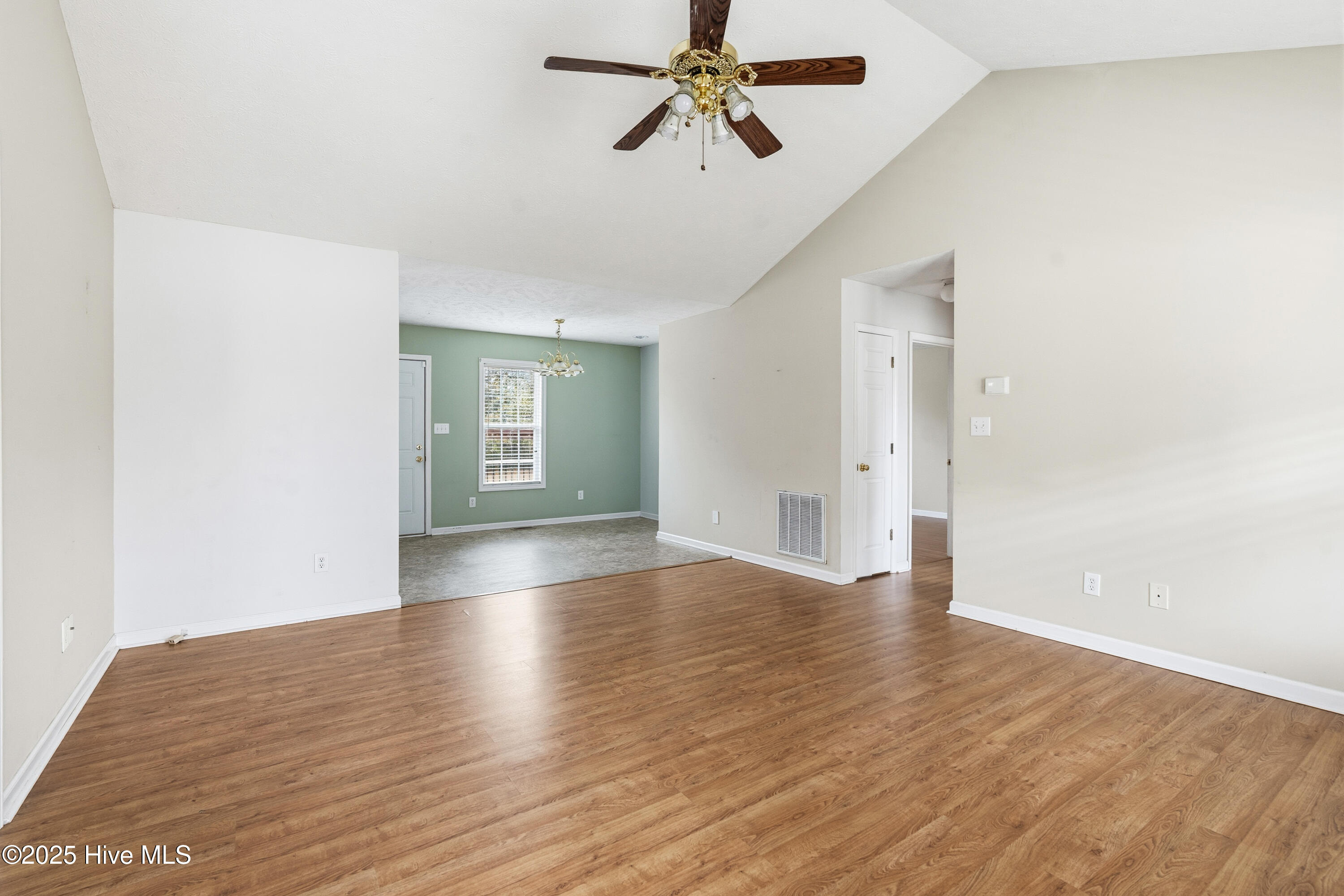 558 Wiregrass Road Rockingham, NC 28379 - Photo 8 of 24 A7403562