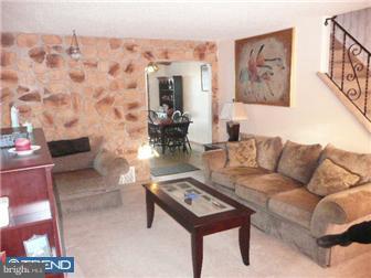 993 Grant Road Folcroft, PA 19032 - Photo 3 of 6