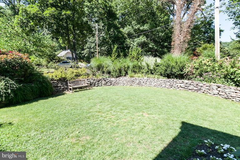 611 Edgevale Road Baltimore, MD 21210 - Photo 30 of 30 Yard