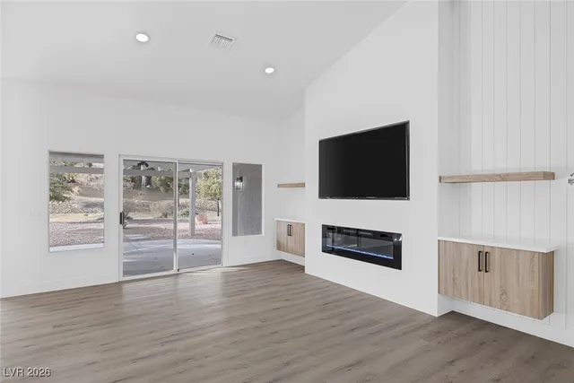 $2,815 | 2521 Big Timber Drive, Las Vegas, NV 89134