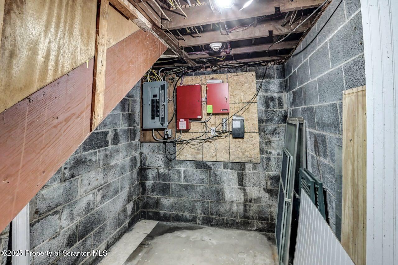 2118 Washburn Street Scranton, PA 18504 - Photo 56 of 72 a view of storage and utility room