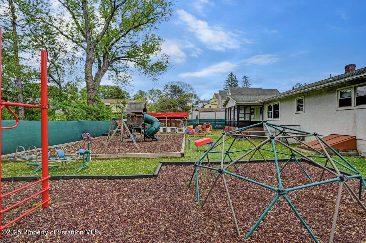 2118 Washburn Street Scranton, PA 18504 - Photo 61 of 72 2118 Washburn St 61 Large