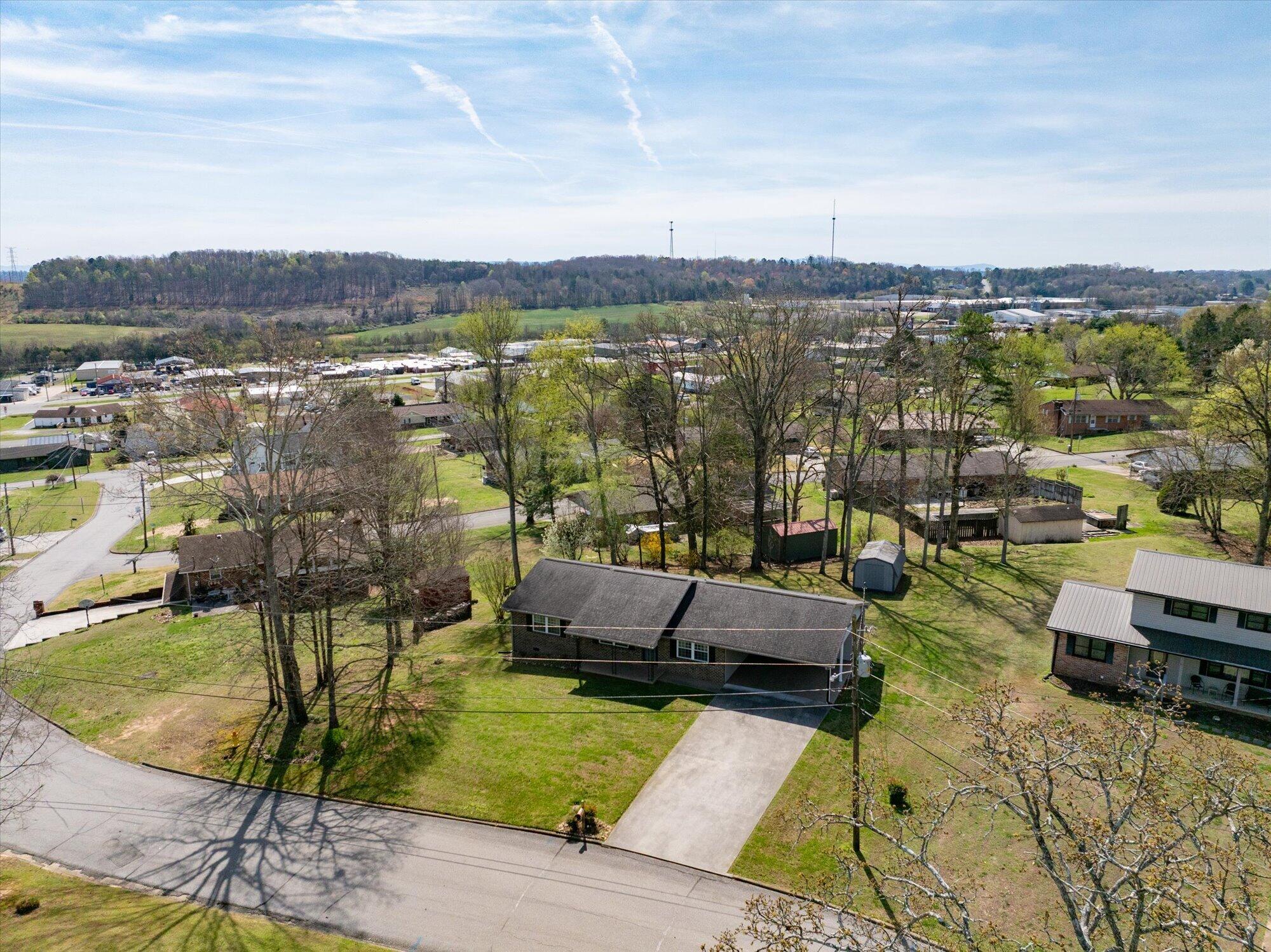 2429 Cindy Street Athens, TN 37303 - Photo 28 of 36 28-2429-Cindy-St-Athens-TN-28