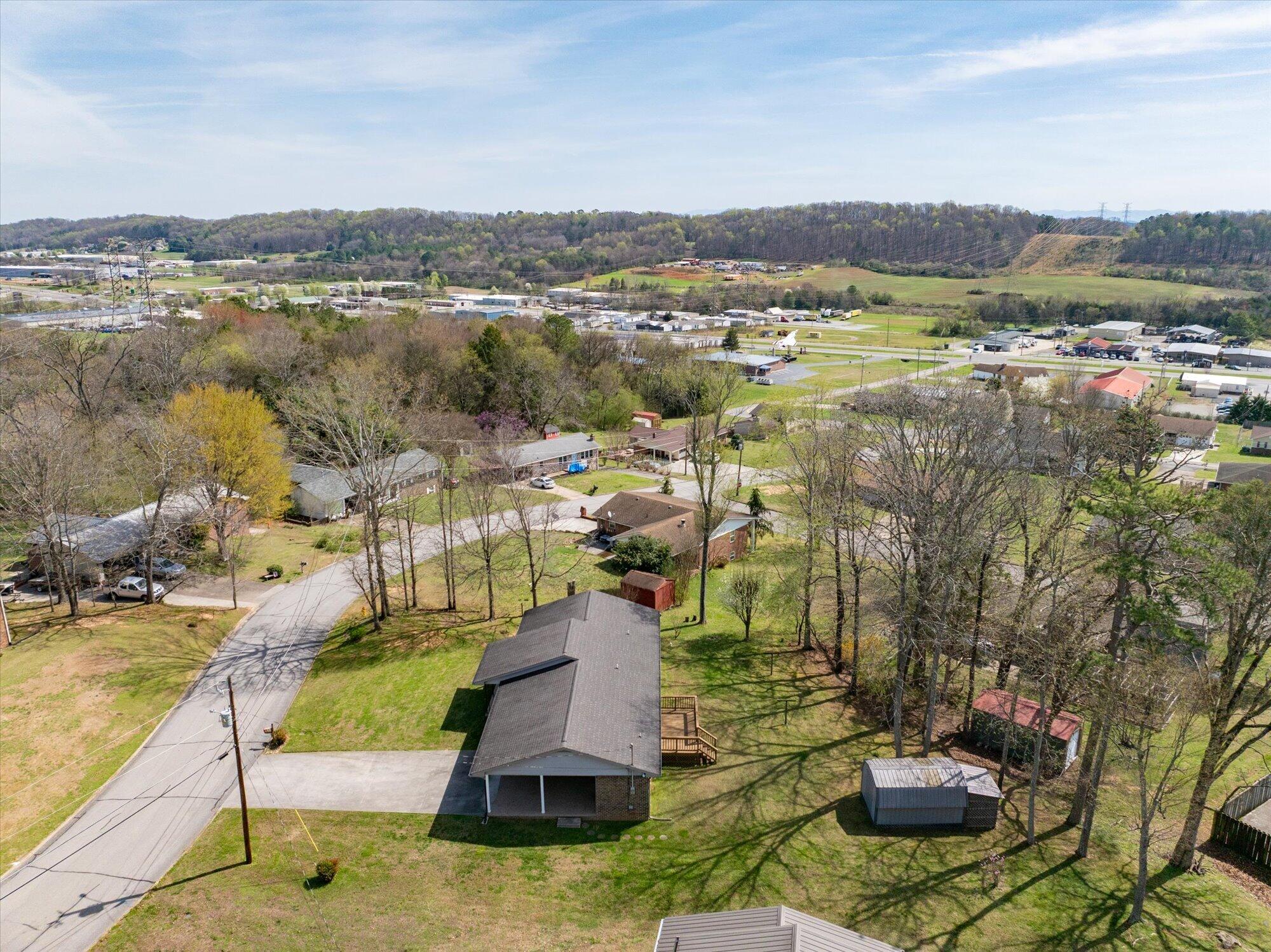 2429 Cindy Street Athens, TN 37303 - Photo 34 of 36 34-2429-Cindy-St-Athens-TN-34