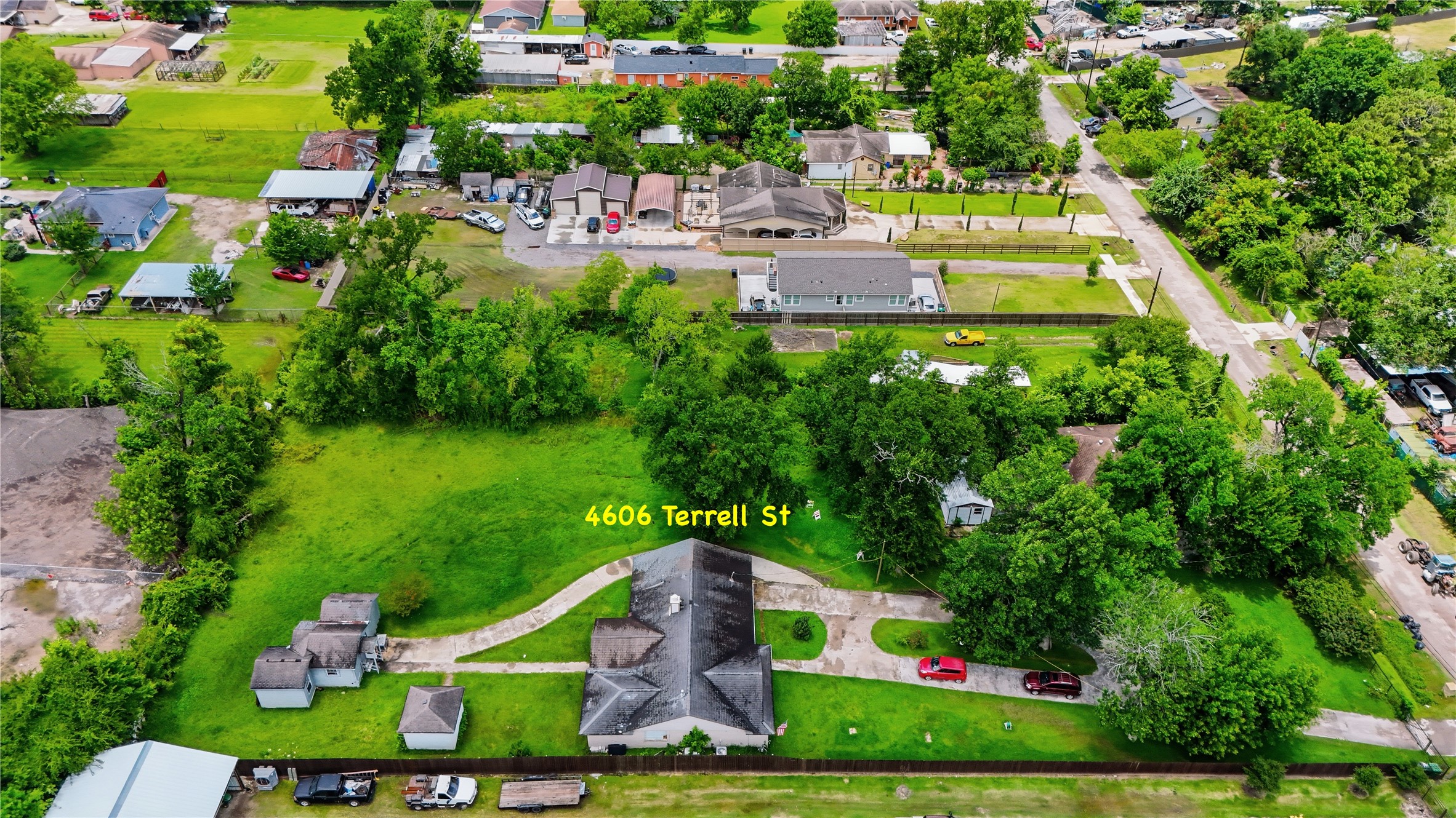 4606 Terrell Street Houston, TX 77093 - Photo 39 of 41