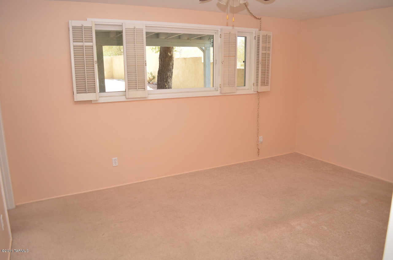 9121 East Indian Canyon Road Tucson, AZ 85749 - Photo 19 of 30