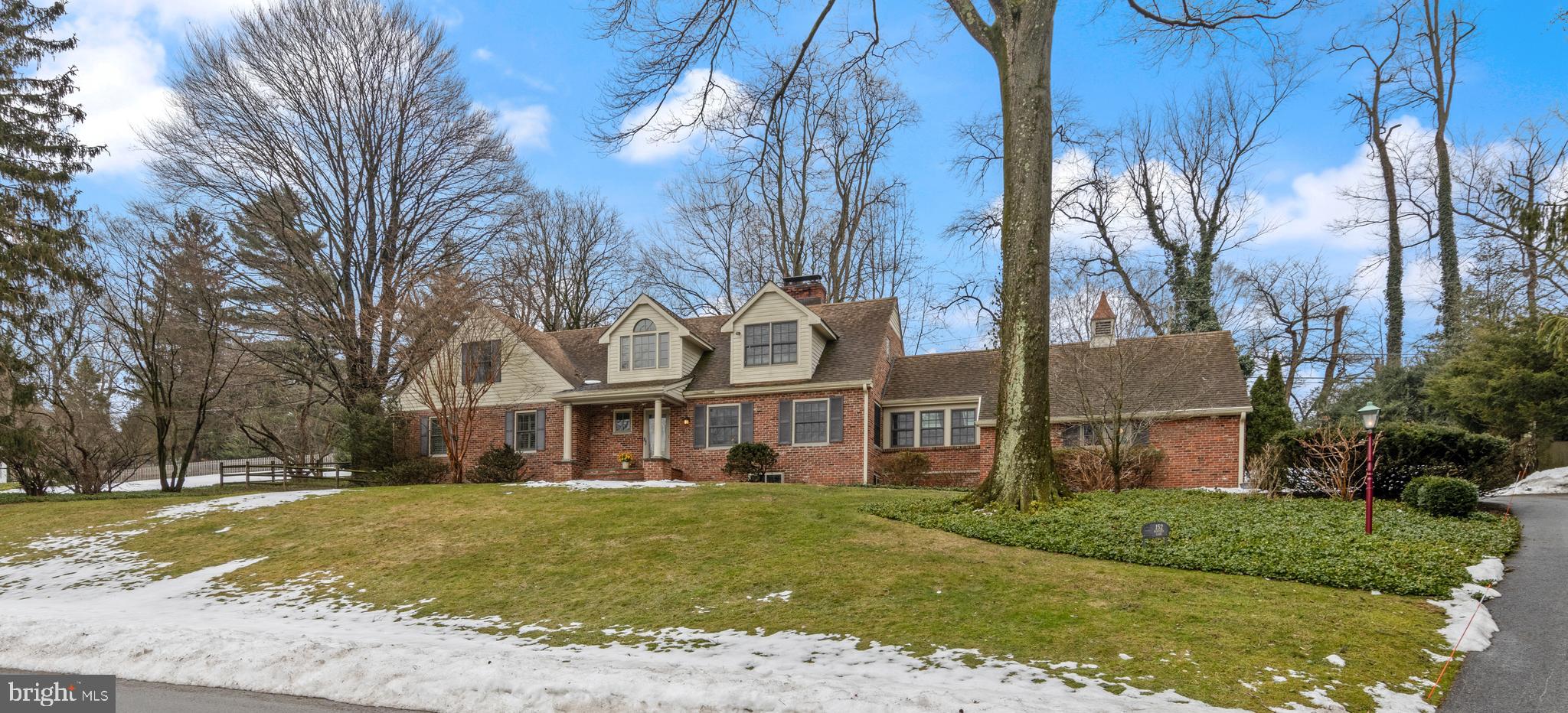 152 Hunters Lane Devon, PA 19333 - Photo 2 of 57