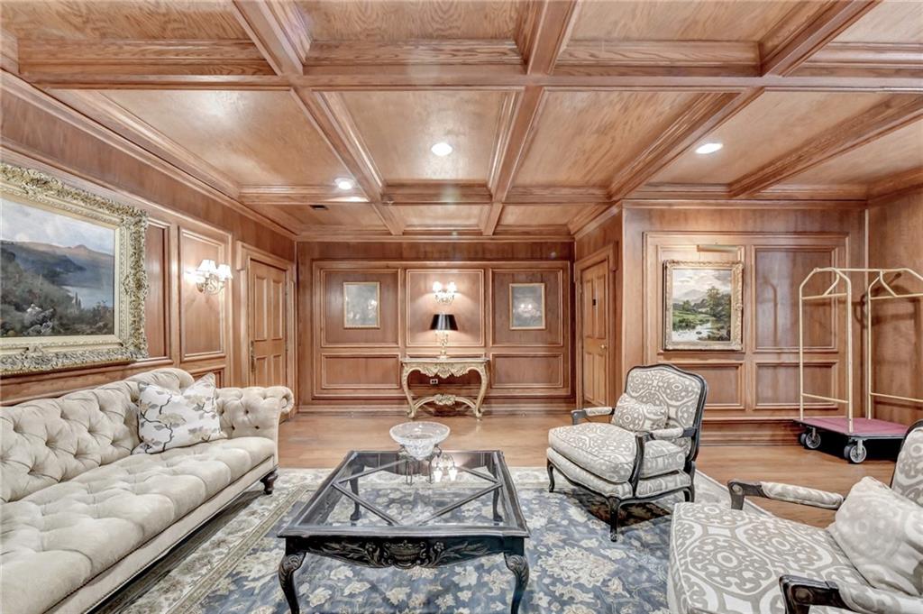 3201 Lenox Road Northeast, Unit 19 Atlanta, GA 30324 - Photo 22 of 25 Gallery Image 22
