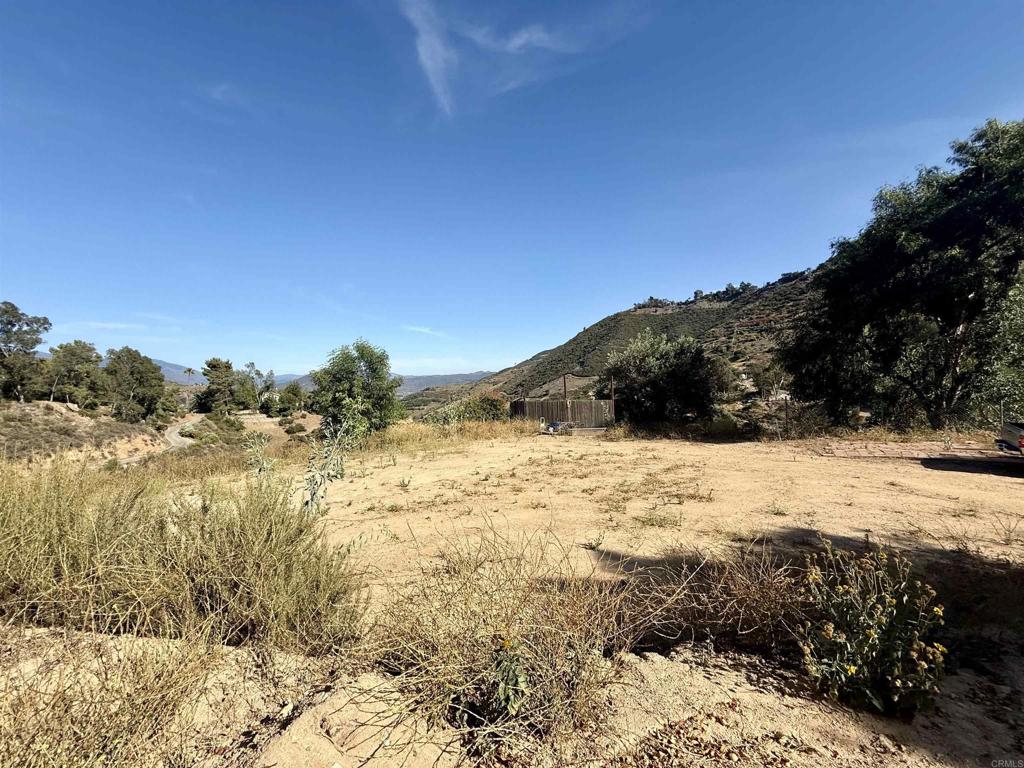 9932 Gomez Creek Road Fallbrook, CA 92028 - Photo 3 of 30 a view of ocean view with mountain