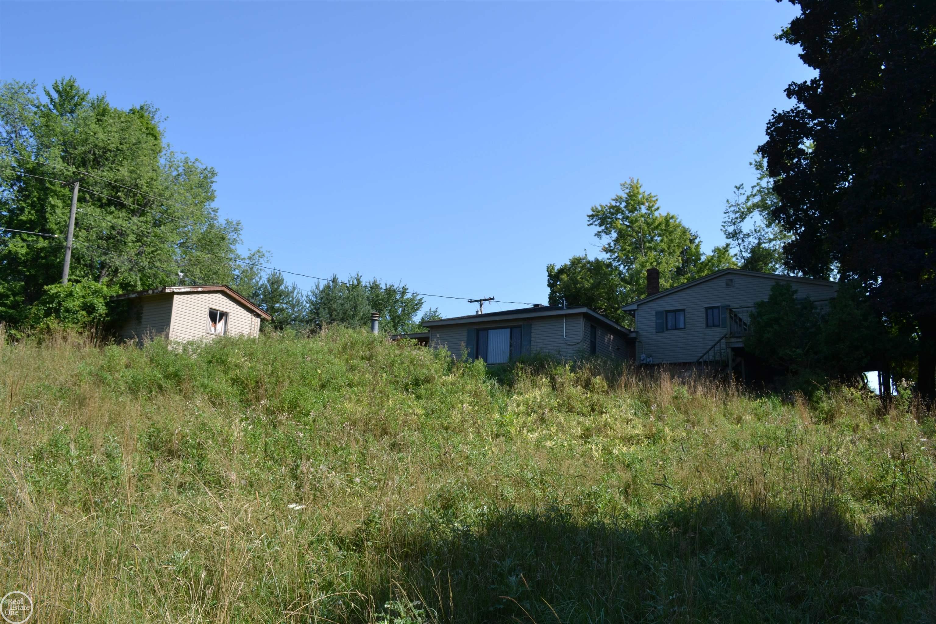 8355 33 Mile Road Romeo, MI 48065 - Photo 32 of 35 50150944-969b4df3-ee40-4eb1-9d39-4aaa4df40fd7.JPG