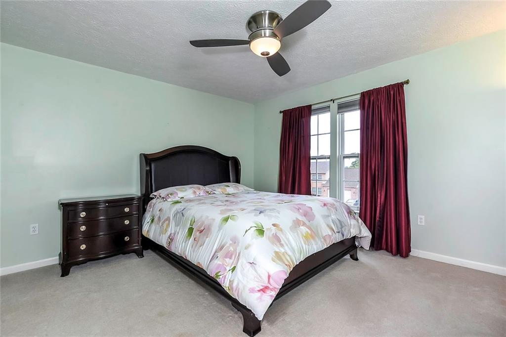 103 Teak Road Elizabeth, PA 15037 - Photo 7 of 19 Spacious and light filled bedroom.