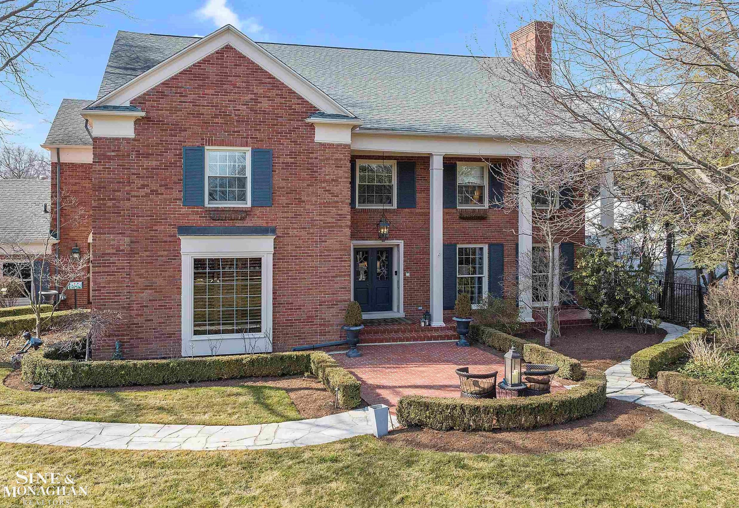 835 Lake Shore Road Grosse Pointe Shores, MI 48236 - Photo 1 of 73