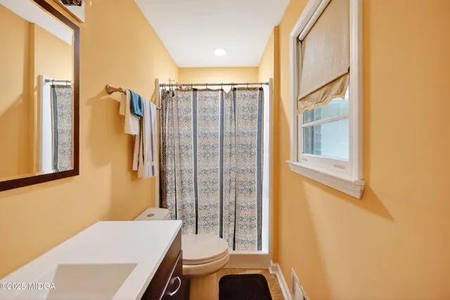 $229,000 | 209 Needlecrest Drive, Gray, GA 31032