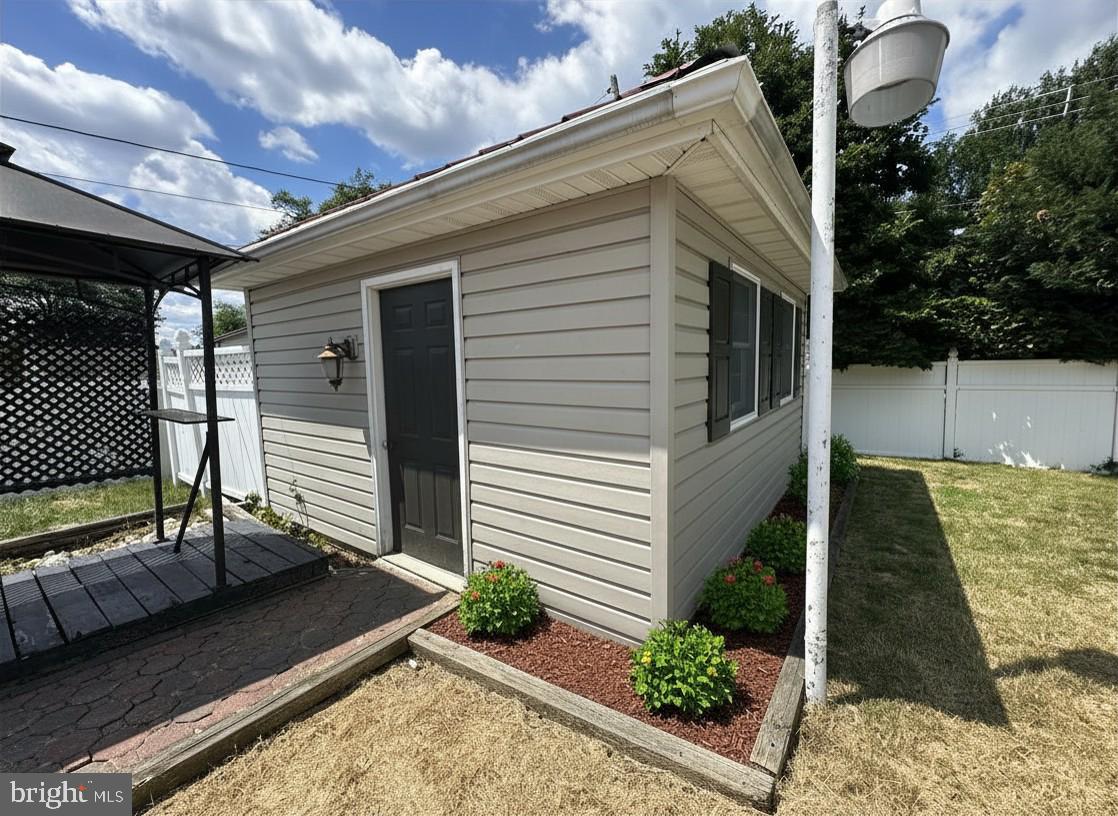 24 Rose Apple Road Levittown, PA 19056 - Photo 66 of 72