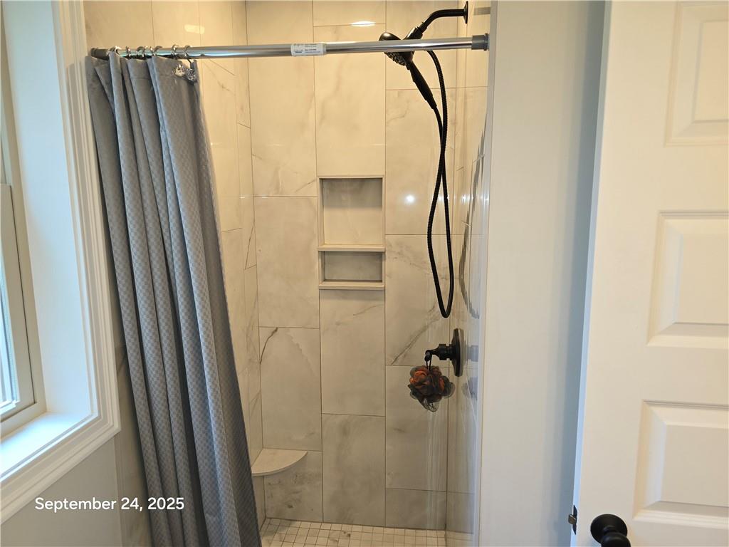 416 South Eberhart Road Butler, PA 16001 - Photo 25 of 28