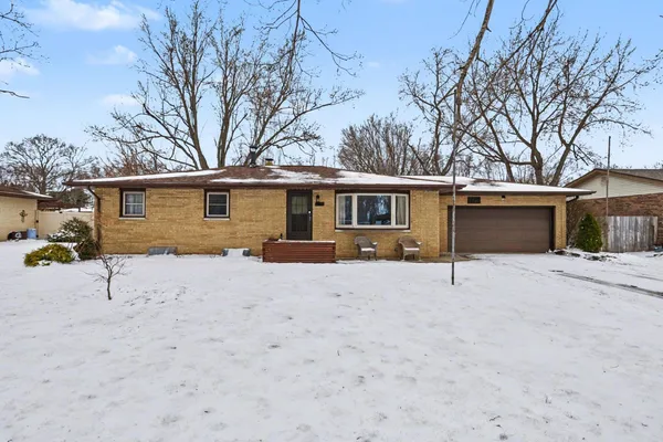 $309,900 | 1829 Nash Drive, St. Joseph, MI 49085