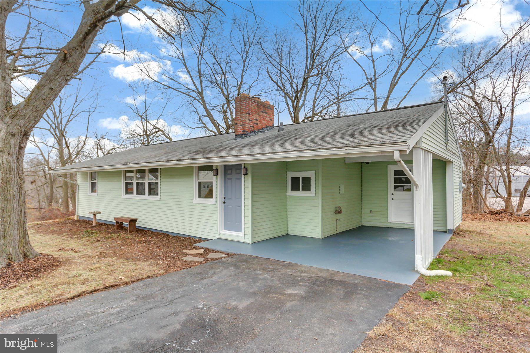 4 Memory Lane York, PA 17402 - Photo 1 of 32 Gallery Image 1