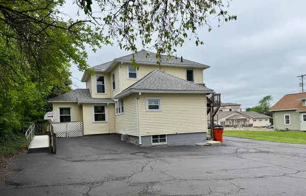 $195,000 | 205 North W Avenue, Jackson, MI 49201