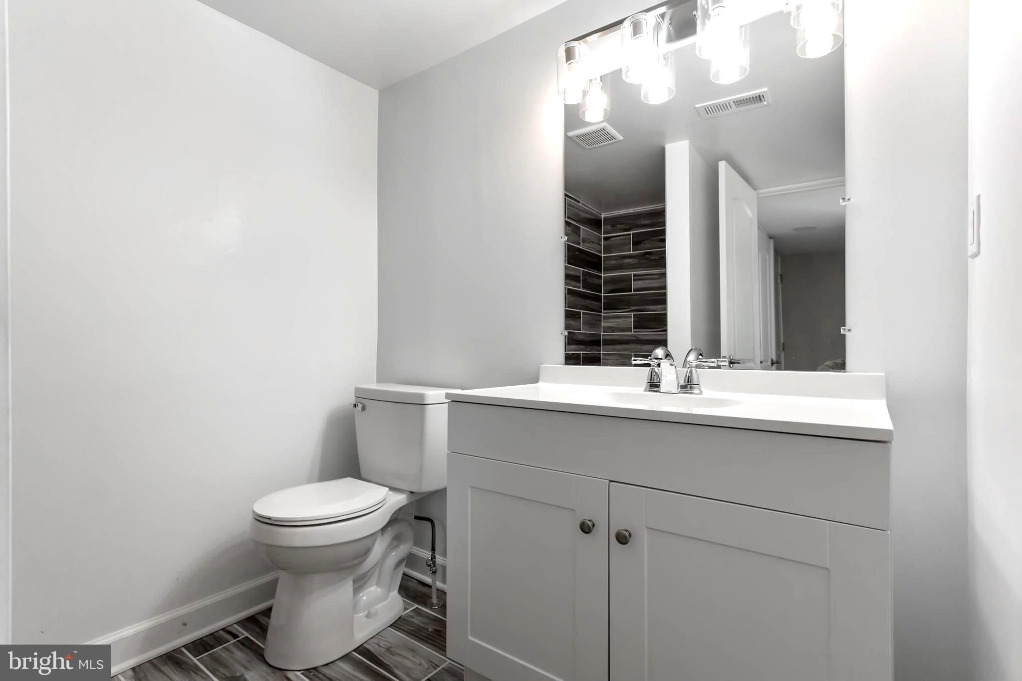 2087 Park Trail Road Windsor Mill, MD 21244 - Photo 14 of 32 Main Level Full Bathroom