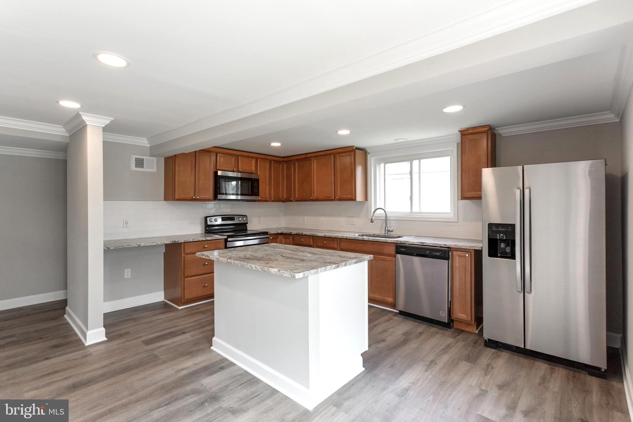 2087 Park Trail Road Windsor Mill, MD 21244 - Photo 6 of 32 New stainless steel appliance package